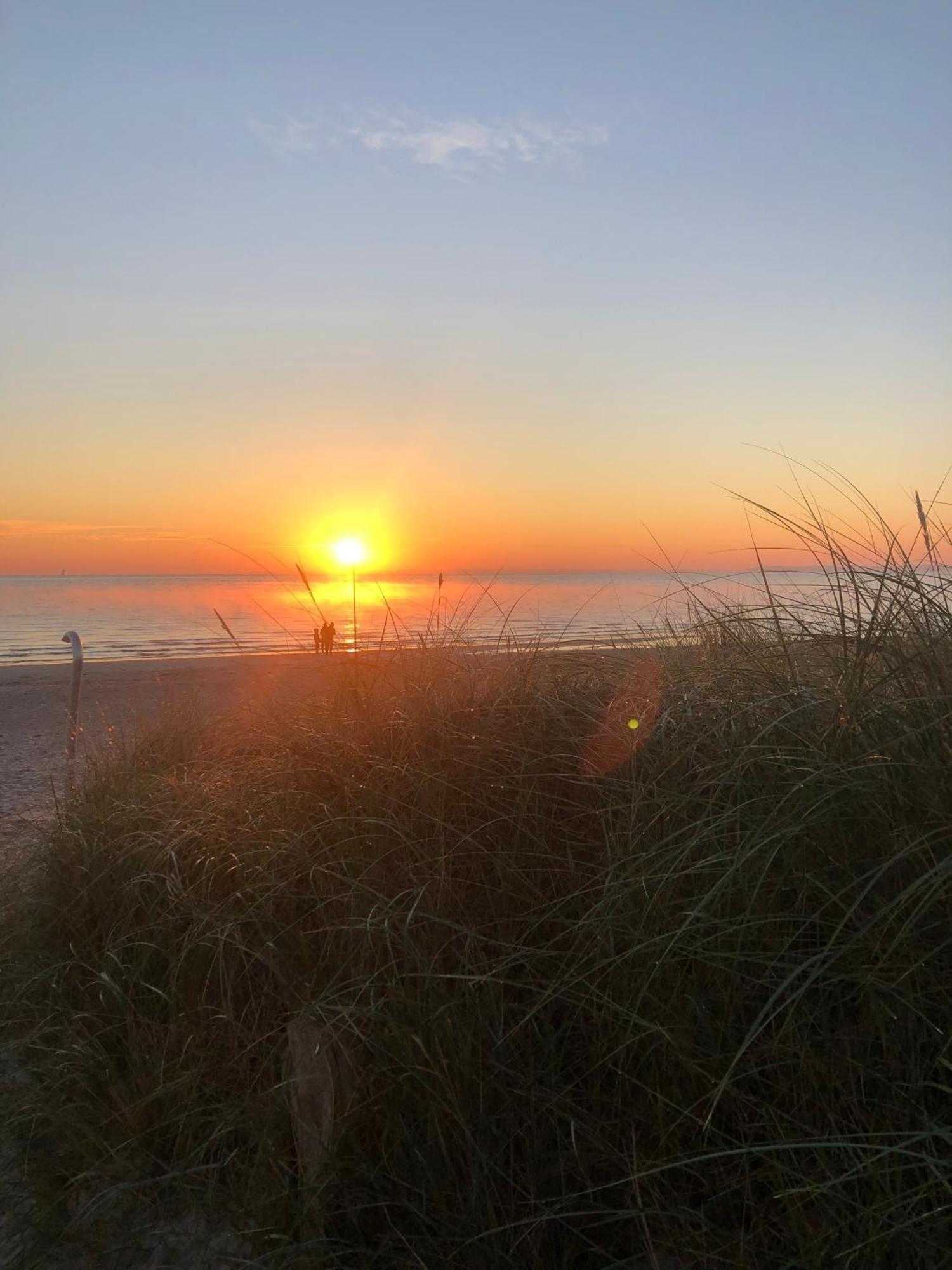 Ferienwohnung- Nur 60 Meter Vom Strand Scharbeutz Esterno foto